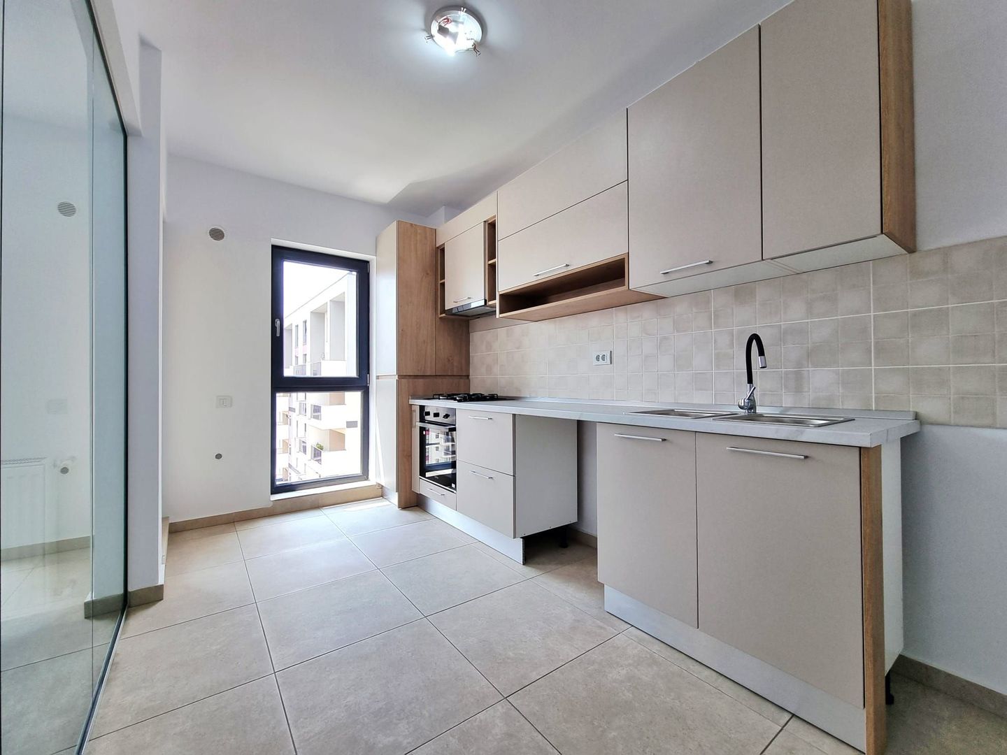 2 Camere de Vanzare Giulesti Complex Aqua City - Poză 1