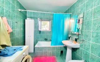 Apartament cu 3 camere de vânzare în cartierul Plopilor. - Poză 5