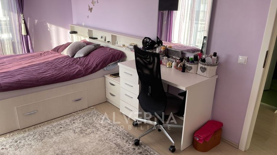 Apartament 3 camere, 81mp, 2 bai, 2 balcoane, parcare, zona Stejarului - Poză 2