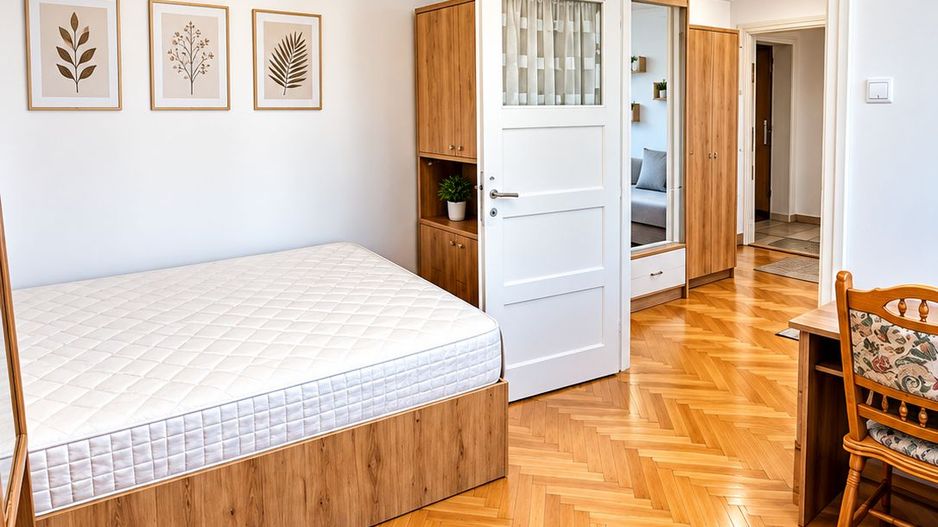 Apartament De Inchiriat | Ultracentral | 50 Mp | P-ta Mihai Viteazul - Poză 2