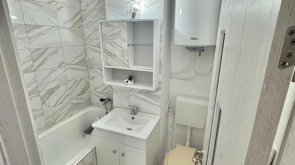 Apartament 2 camere Oinac, etaj 4 - Poză 5