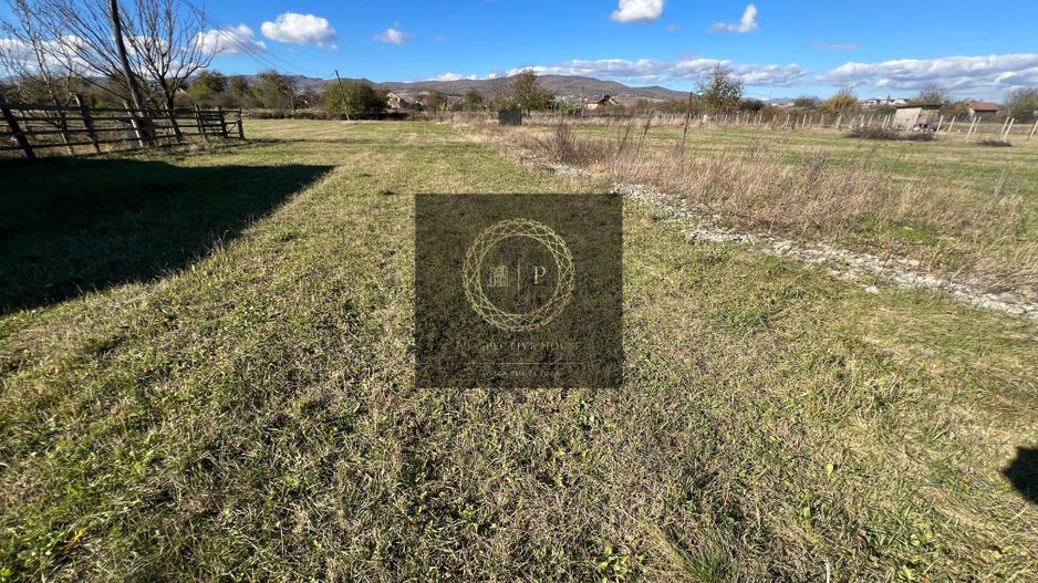 Teren Intravilan 410 mp | Deschidere la 2 strazi | Apa, gaz si curent - Poză 3