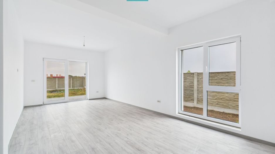 Duplex cu 3 camere și curte generoasă în Pișchia - Poză 10