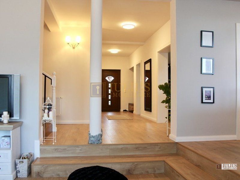 Duplex in stil scandinav, mobila de calitate, gradina si garaj. - Poză 13