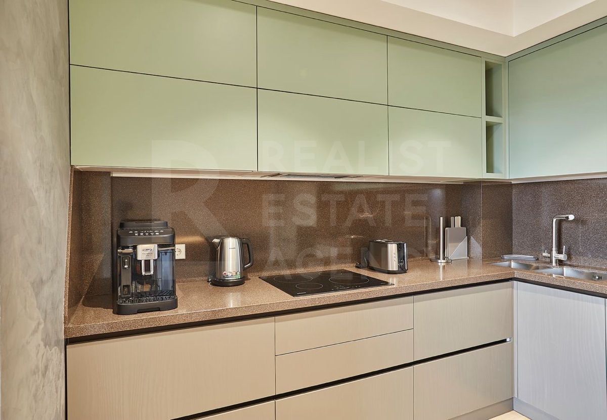 Chirie, apartament, 4 camere, str. Alexandru Bernardazzi, Centru - Poză 1