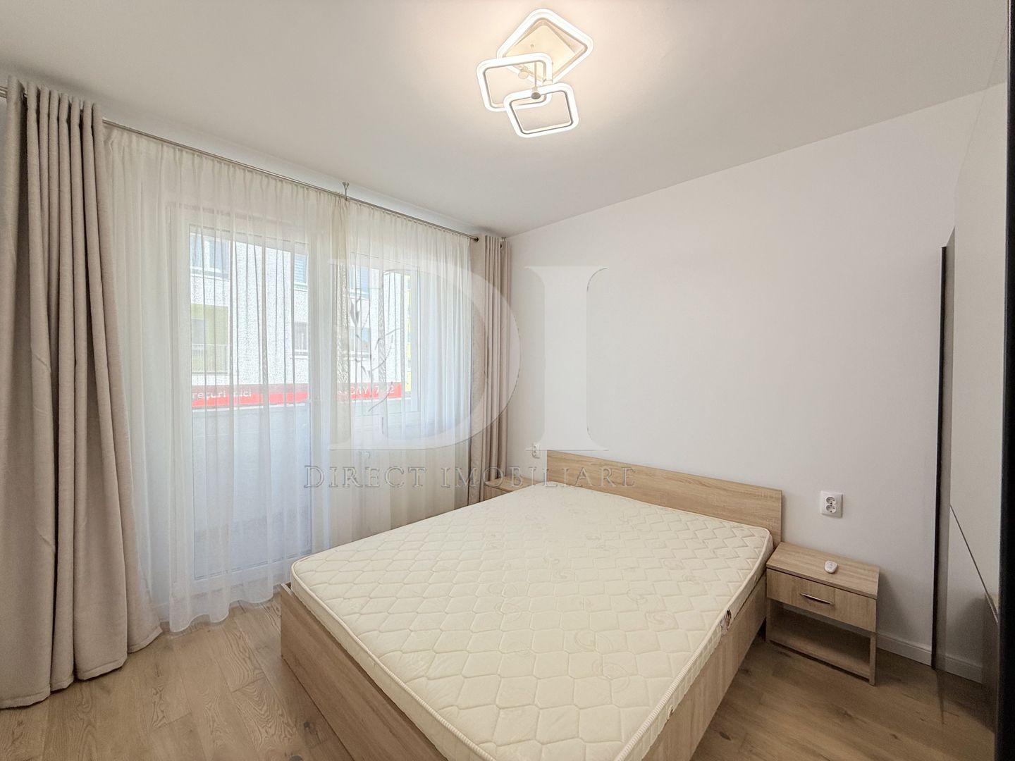 Apartament la cheie / etaj intermediar / Zona Eroilor - Poză 9