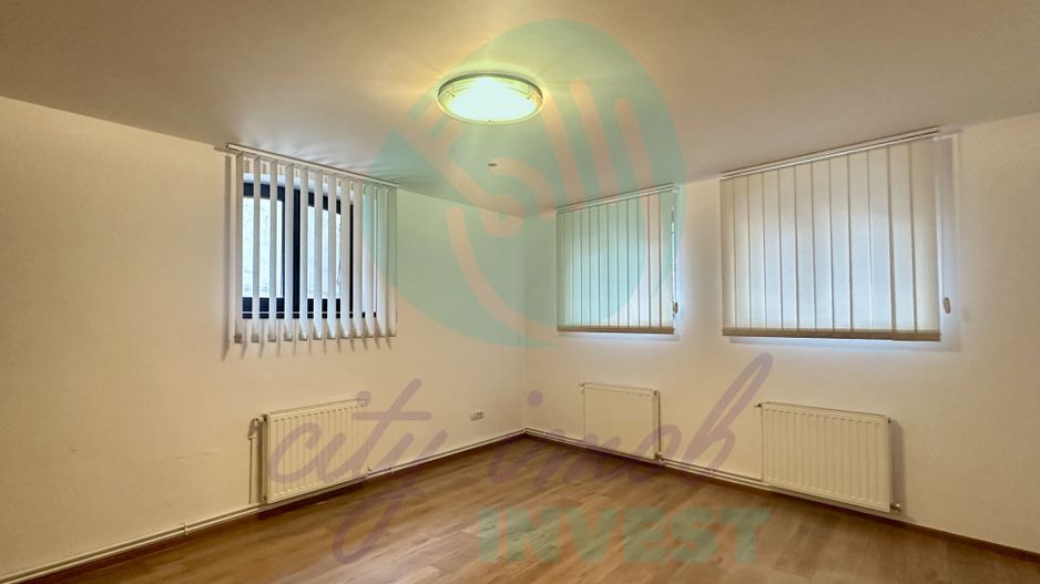 Casa eleganta si curte proprie de 71 mp in zona Plantelor - Poză 11