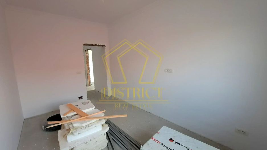Duplex cu 5 camere, bucatarie inchisa, la cheie | Giarmata Mare - Poză 12