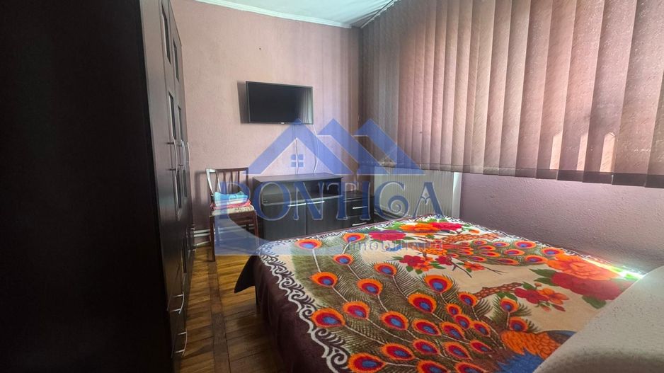 Apartament 4 camere decomandat | Etajul 2| 2 bai | Poarta 6 - Poză 4