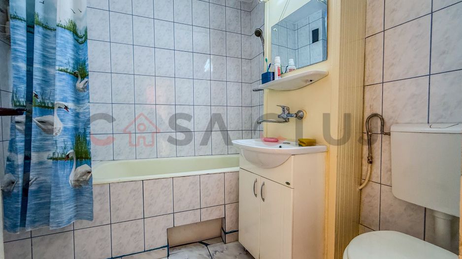 4 camere decomandate, 2200E/mp - Poză 7