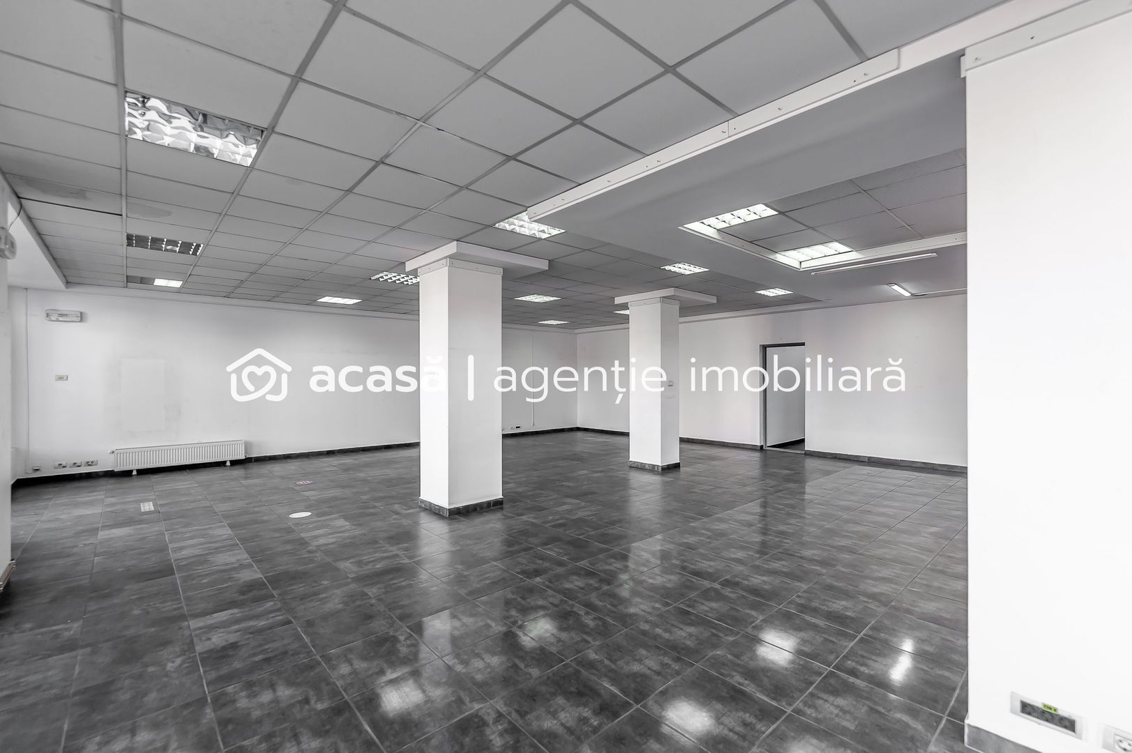 Spațiu comercial cu vitrină de 20 m, Micalaca Arad. - Poză 8