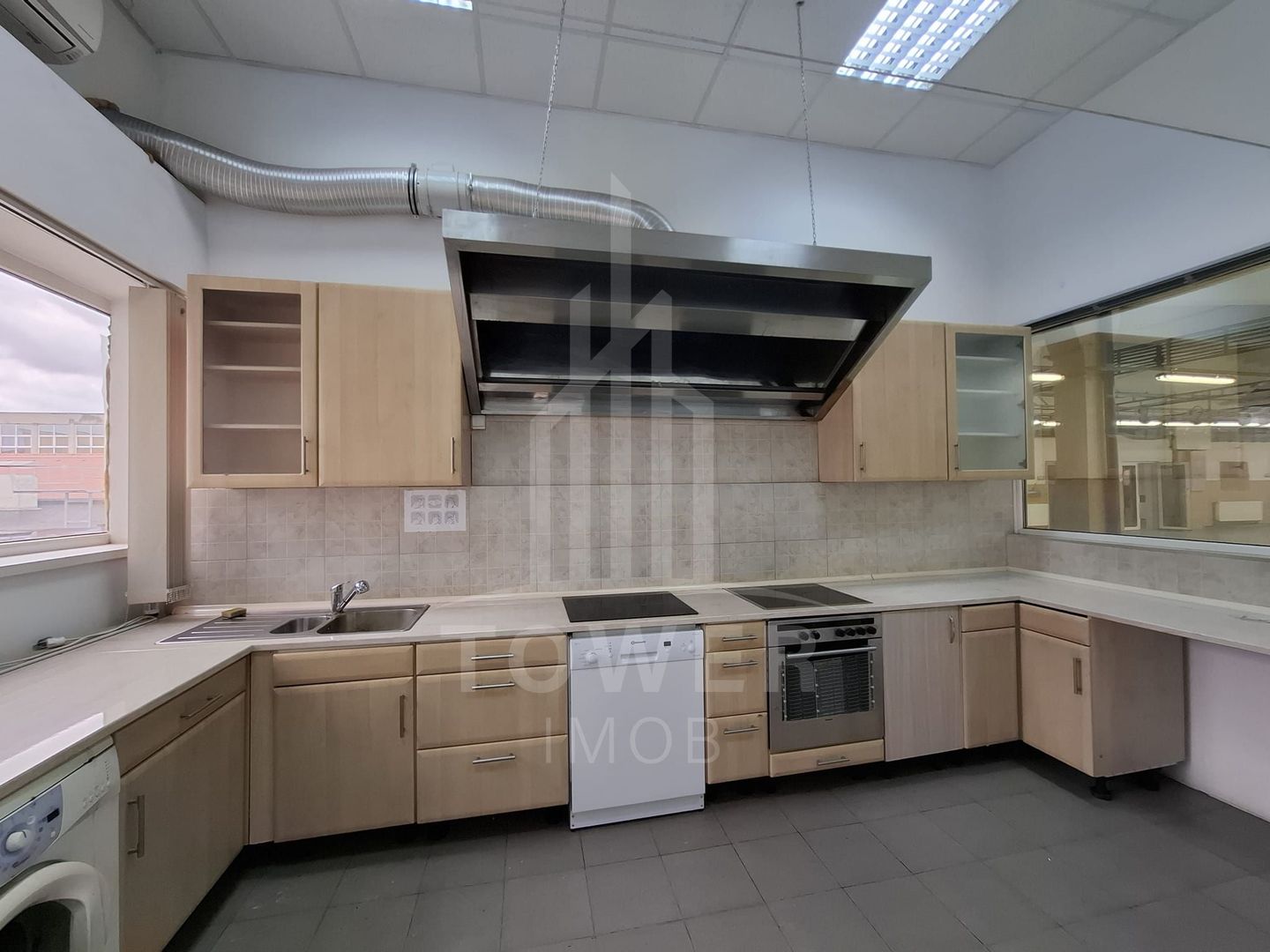 Hală de producție / depozitare – 1.300 mp utili, etaj 1, zona centrala - Poză 8