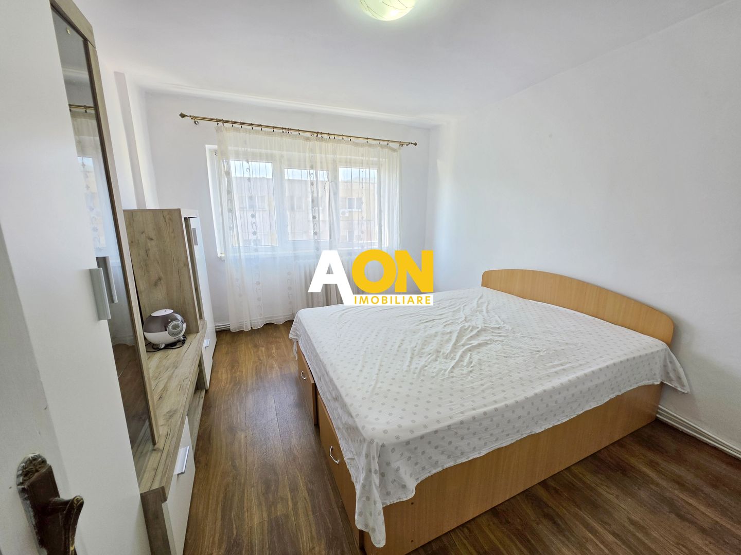 Apartament 2 camere, 50 mp utili, renovat, mobilat, utilat - Poză 8