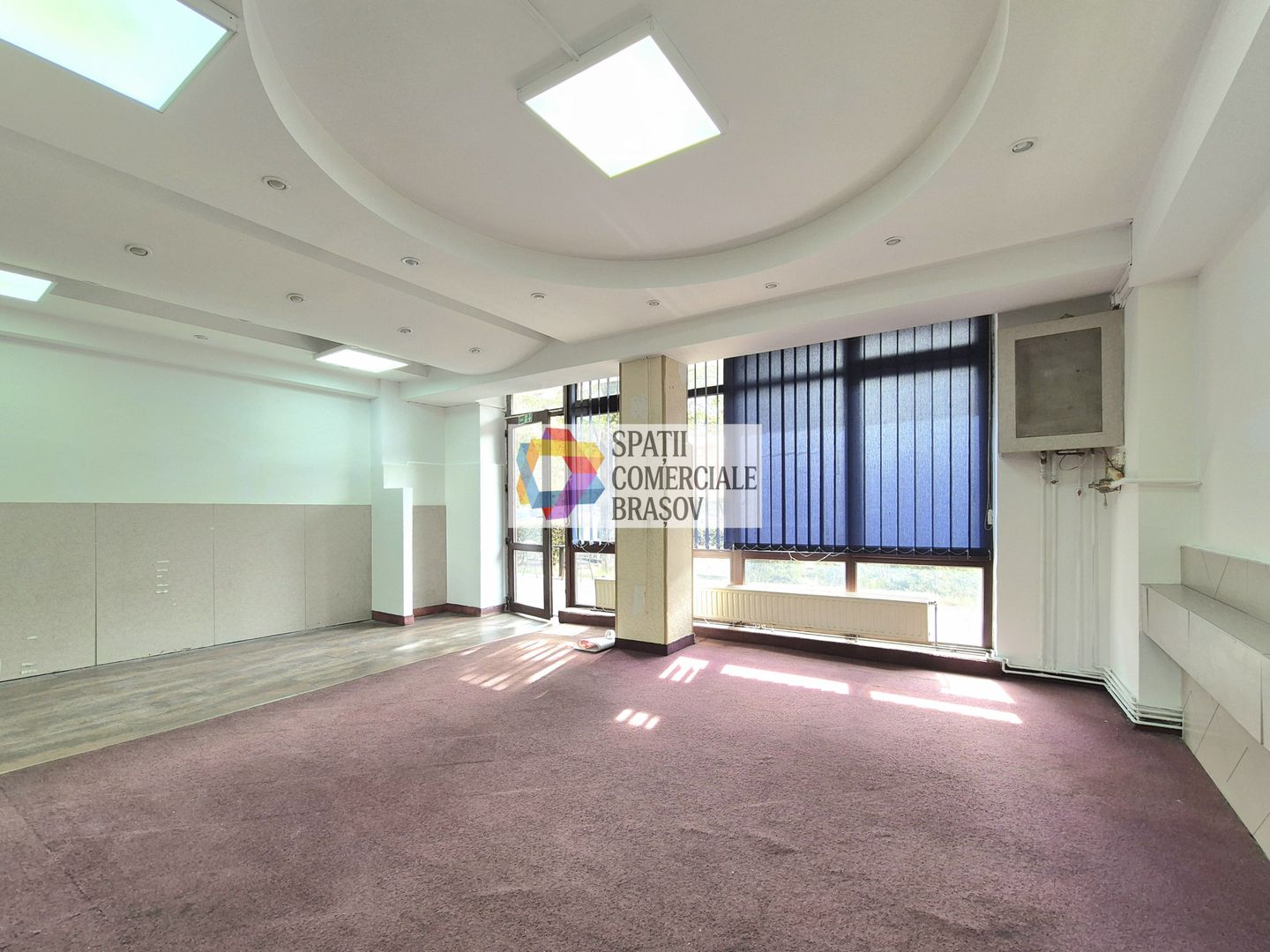 Spatiu comercial de închiriat cu vad - 70 mp # spatii-comerciale-brasov.ro - Poză 1