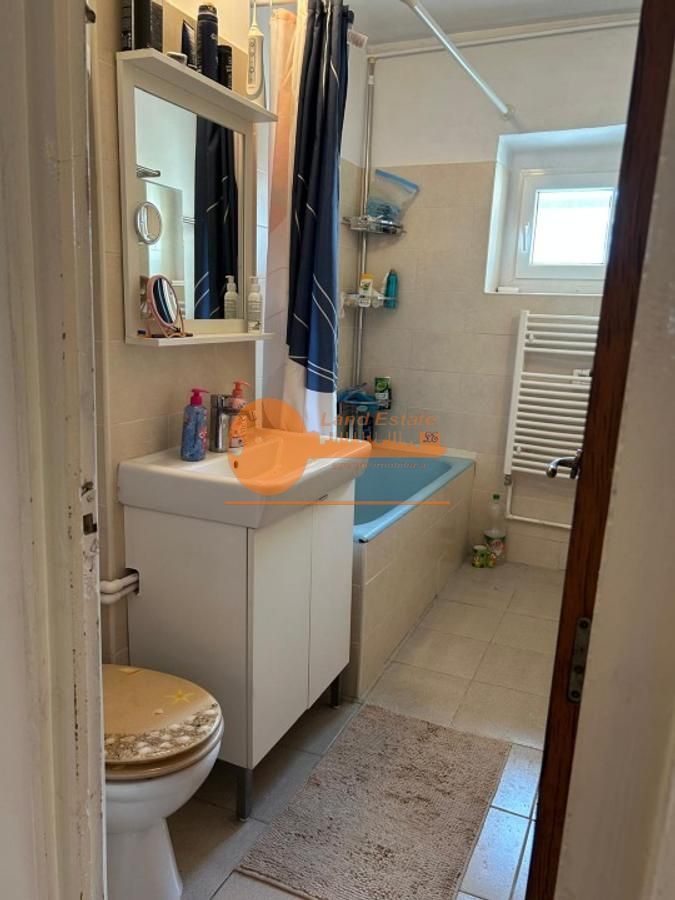 Apartament cu 4 camere in zona Tei-Maica Domnului - Poză 2
