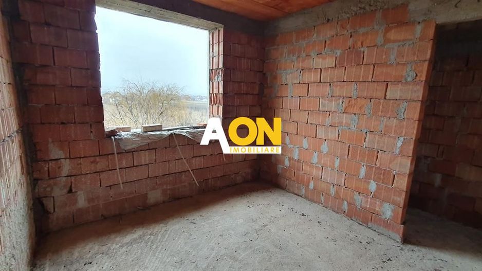 1/2 Duplex 5 camere S+P+M cu garaj 576 mp teren - Poză 11