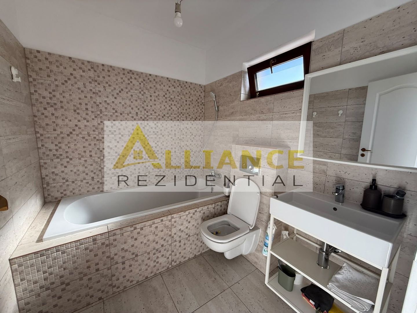 Duplex 4 camere | 120 mp | Mobilat | Strada privata | Berceni - Poză 14