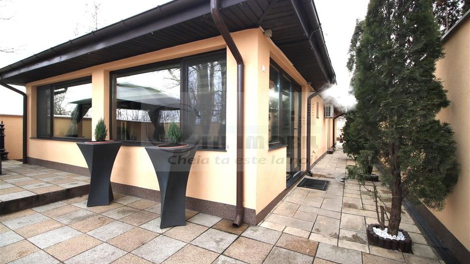 MIROSLAVA CASA EXCLUSIVISTA LA CHEIE LUX STIL MEDITERANEAN MOBILATA - Poză 3