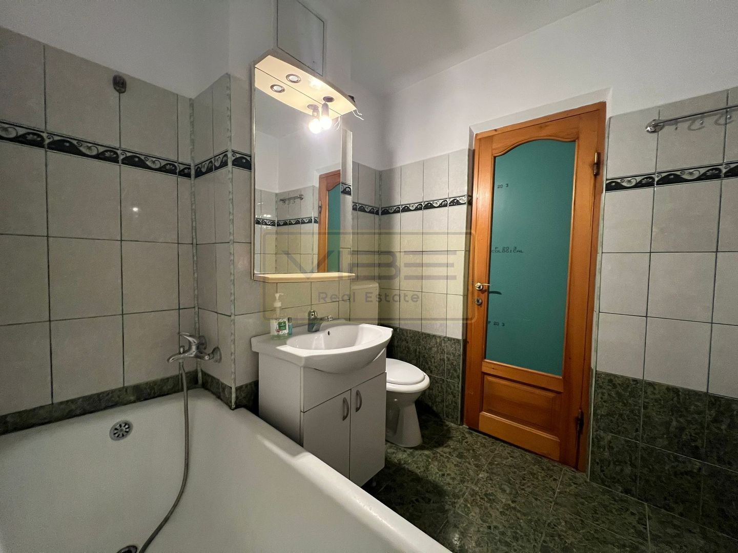Apartament 2 camere decomandat Nicolina - 15 min Palas Mall - Poză 20