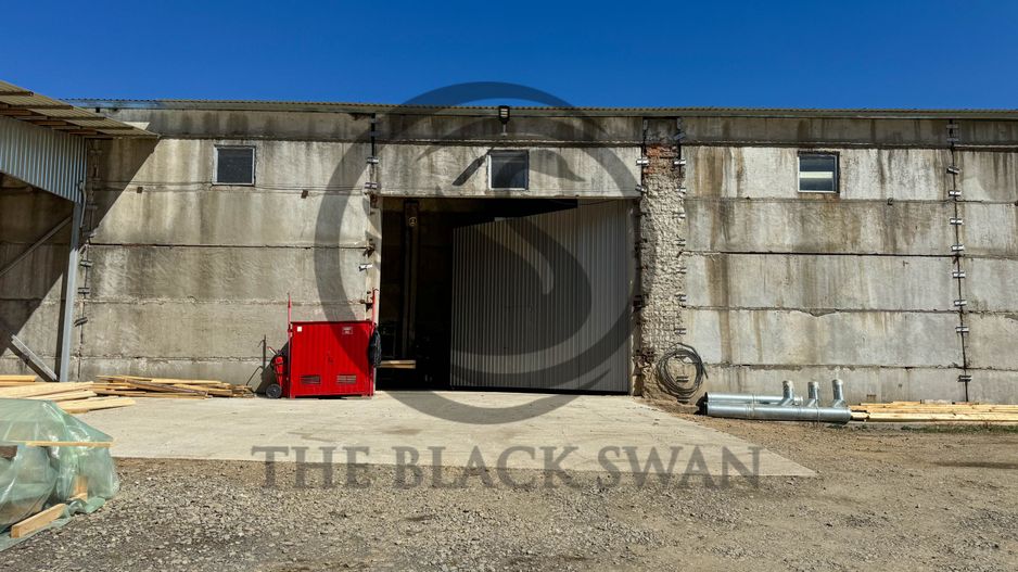 Teren 31.000 MP + Constructie 800 MP de vanzare | Valenii de Munte - Poză 12