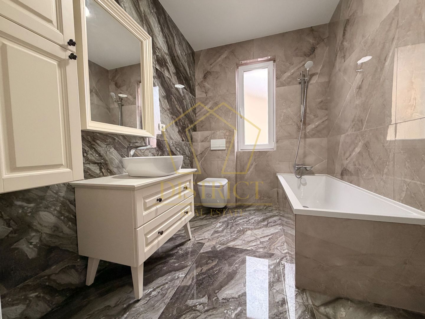 Duplex modern cu 4 camere, eficent energetic | Braytim - Poză 11