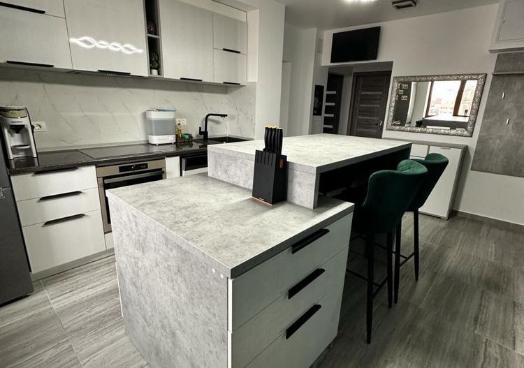 Apartament 3 camere, 71,78 mp, renovat complet, Inel 2 - Poză 2