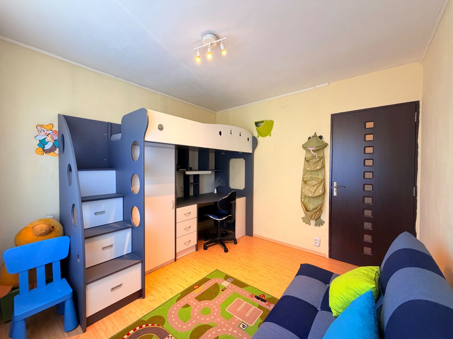 | Apartament 3 camere de închiriat | Loc de Parcare – Str. Vicina 4 | - Poză 10