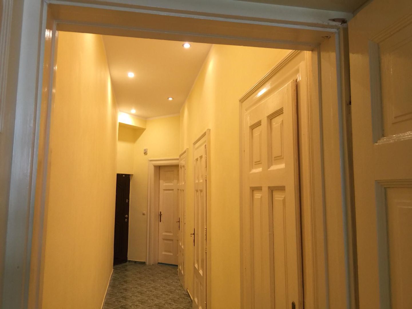 Spatiu birouri ultracentral-zona pietonala - Poză 12