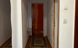 Apartament 2 camere– Cuza Vodă | Etaj 4/4 | Bucătărie spațioasă și luminoasă - Poză 4