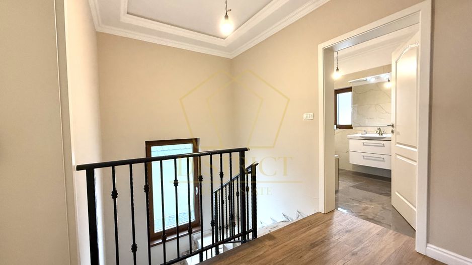 Duplex despartit prin perete dublu 127 mp utili | Sacalaz - Poză 7