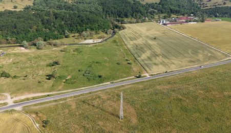 TEREN EXTRAVILAN DE VÂNZARE – 13.849 mp