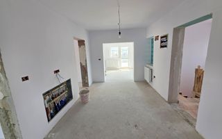 Apartament tip duplex, D+E, 5 camere, la cheie, 450 mp teren, Barabant - Poză 6