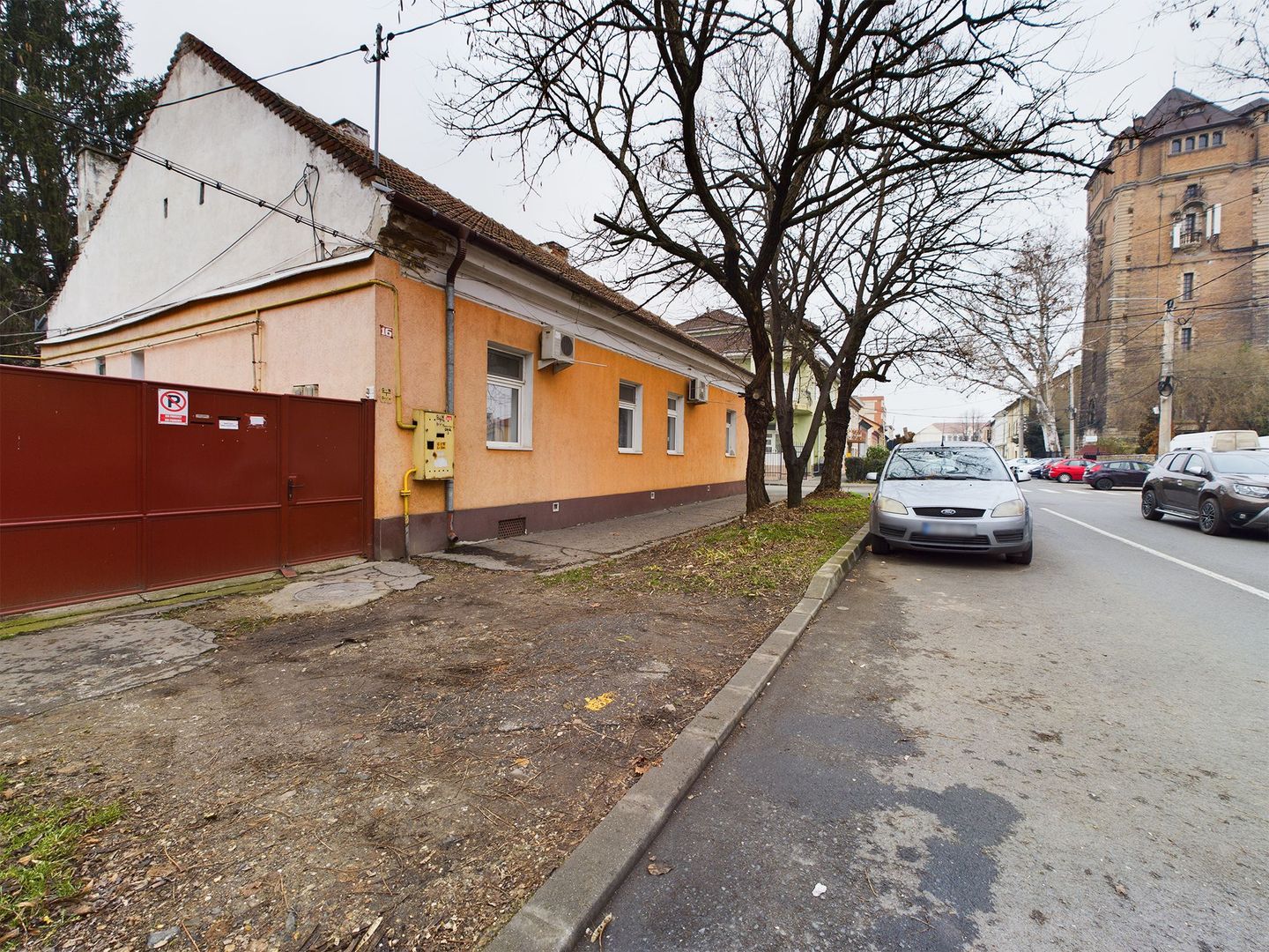 Apartament cu 4 camere la casa in centru - Poză 16