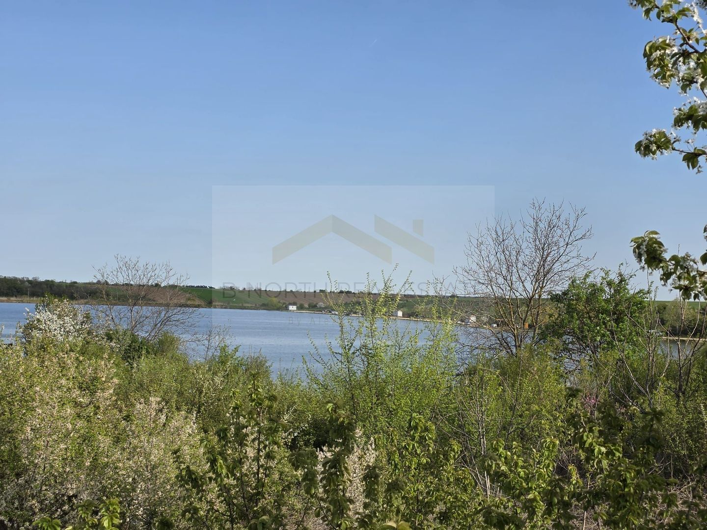 Teren 1.000 mp Periș, toate utilitățile, vedere superbă catre Lac - Poză 2