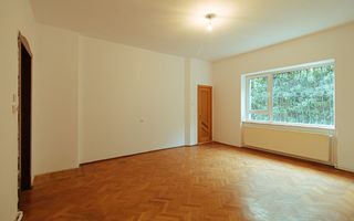 Ultracentral, apartament in casa, pretabil locuit si/sau birouri - Poză 12