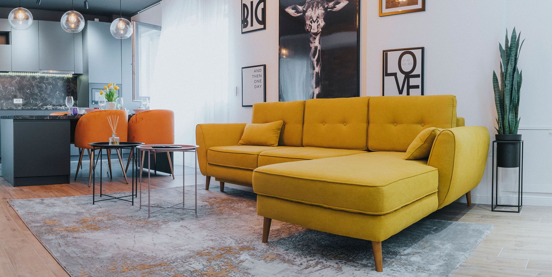 3 camere, ultracentral, Oradea. 215 000 E + TVA - Poză 9