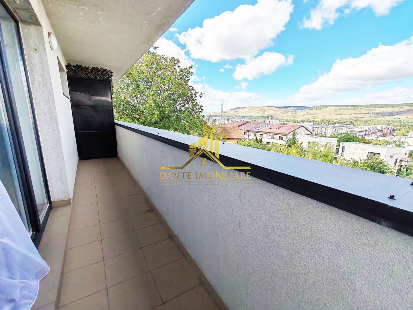 2 camere, spatios, modern, bloc nou, balcon, parcare, zona VIVO - Poză 8