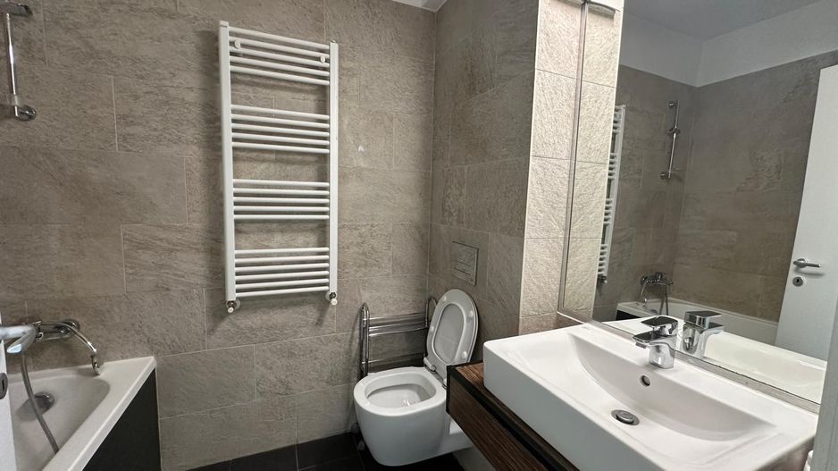 Prelungirea Ghencea – Casă spațioasă, mobilată și utilată, în complex - Poză 13