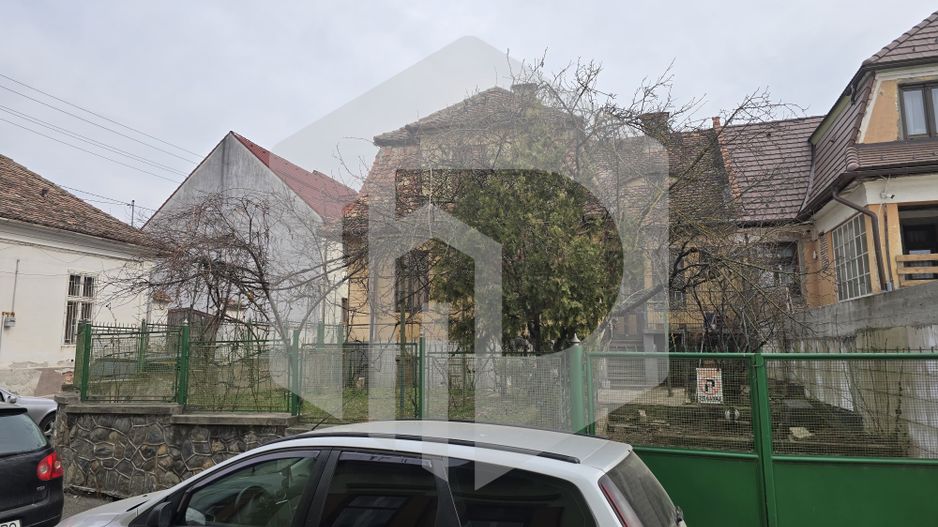 Casa individuala 4 camere zona Transilvaniei - Poză 1