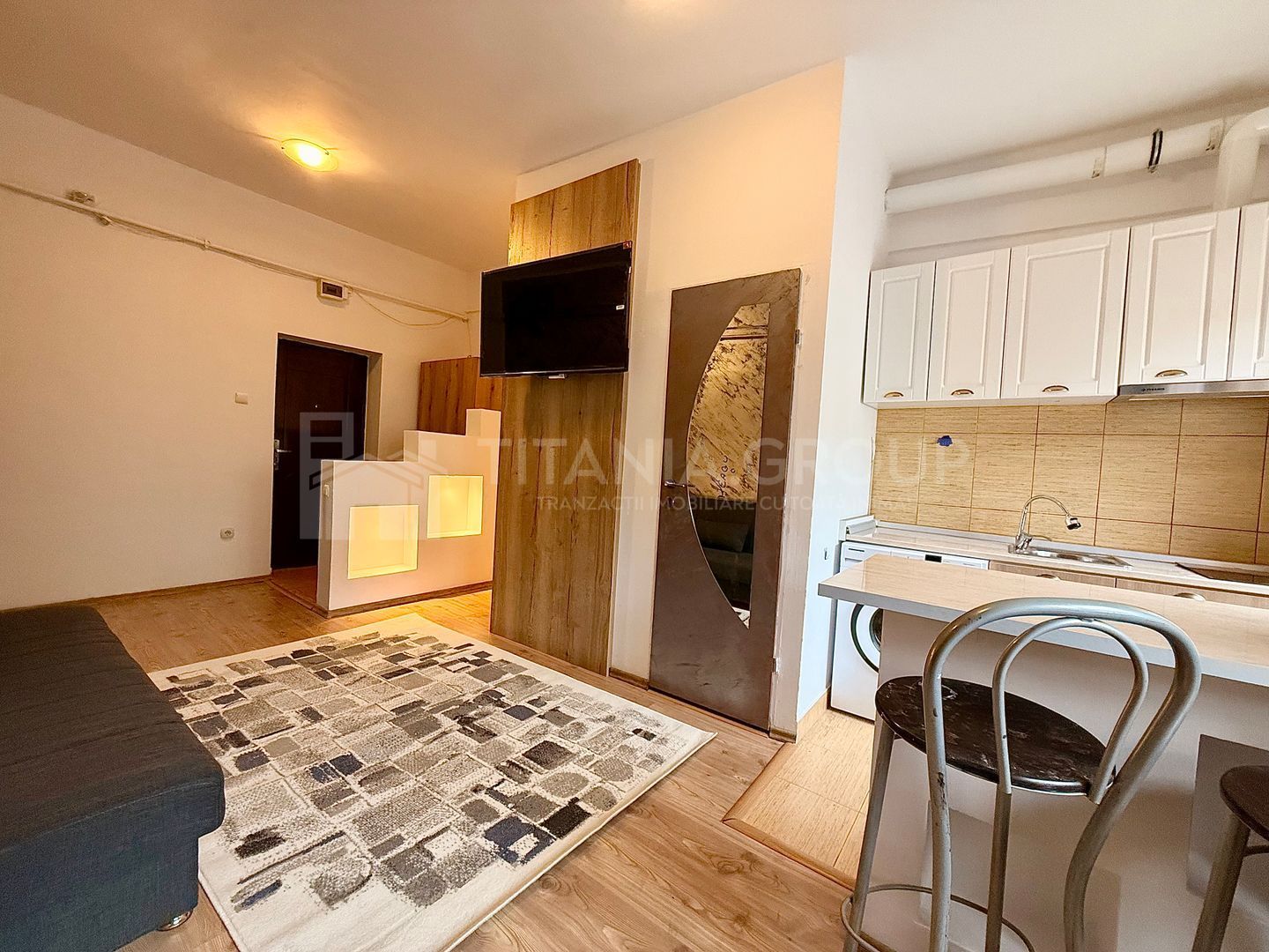 Garsoniera cocheta, mobilata si utilata - langa Afi Mall - Poză 4