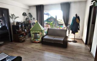 Apartament 3 camere | etaj intermediar | Zona Teilor - Poză 1