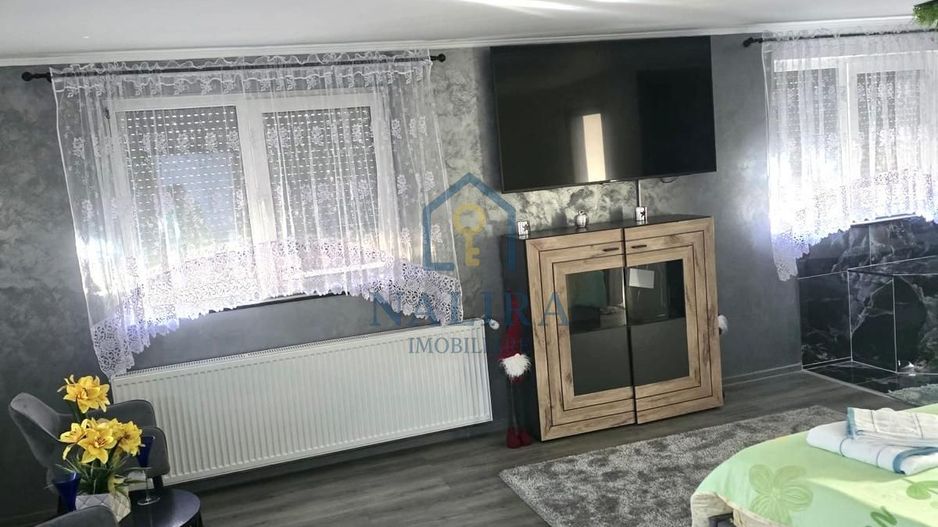 Casa de vanzare Busag - 5 camere - Poză 11