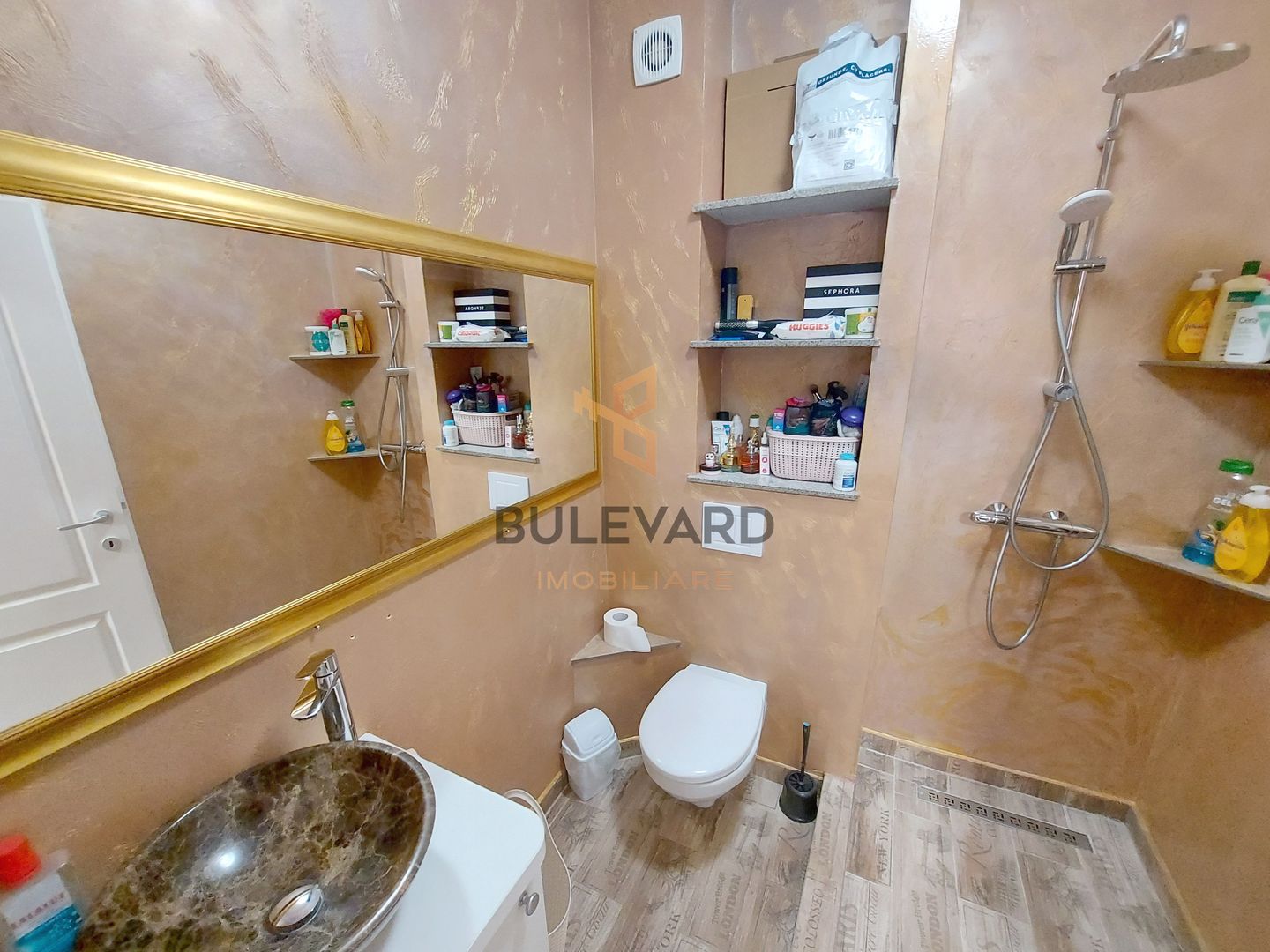 Apartament cu 3 camere+parcare, zona Terra! - Poză 5
