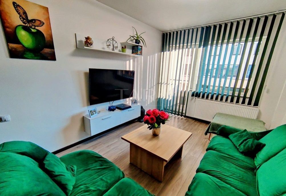 Apartament cu 2 camere de vanzare in Dambul Rotund - Poză 2