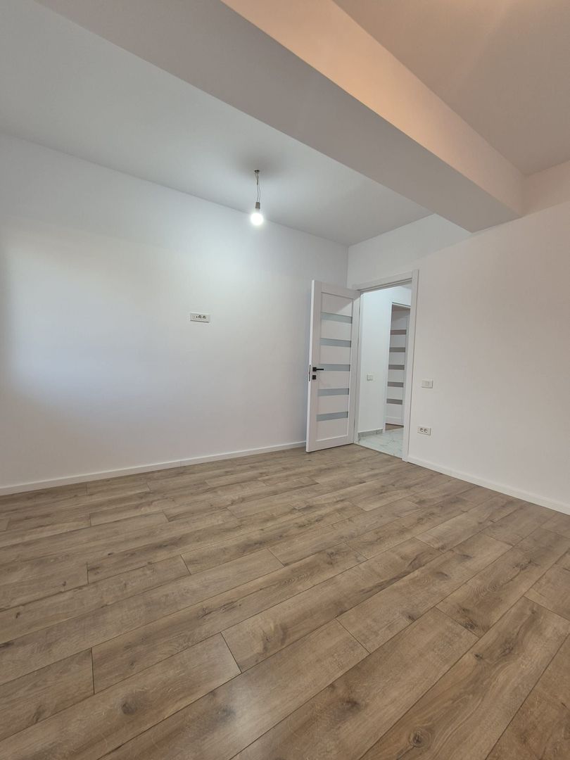 2 camere finisaje premium incalzire in pardoseala - Poză 9