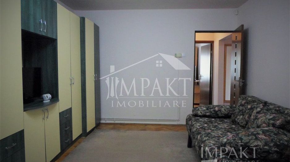 Apartament cu 2 camere decomandate, zona BL. Titulescu! - Poză 1