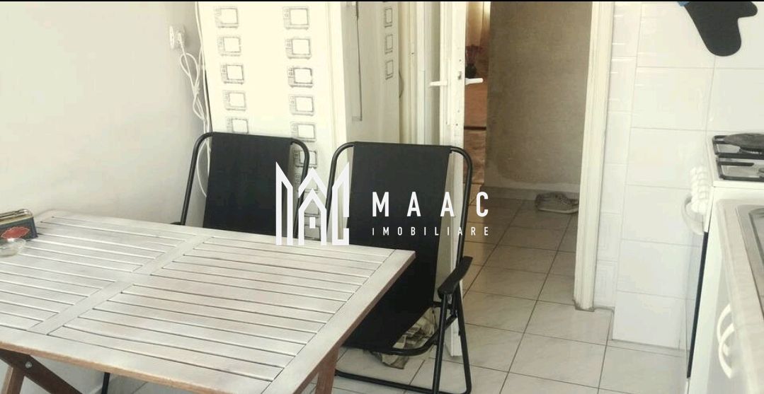 Apartament 3 Camere I Decomandat I Central - Poză 3