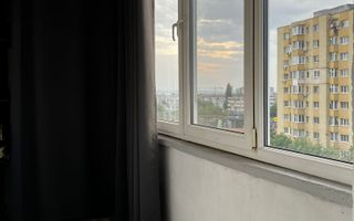 Ocazie unica - Apartament 2 camere – Bd. Decebal– 51 mp, vedere panoramică - Poză 2