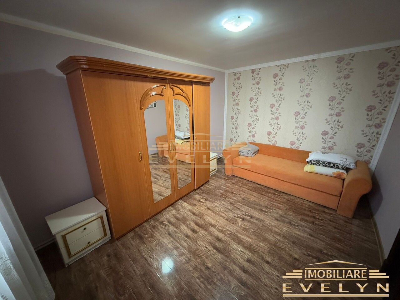 Casa de vanzare + teren, zona Rompetrol, pret 145000 euro - Poză 6