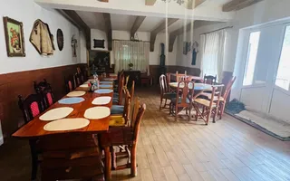 Pensiune de vânzare | 400 MPU | 10 Camere | Rasinari - Curmatura - Poză 29